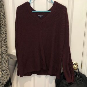 maroon sweater